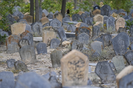 قبرستان سفید چاه - مازندران