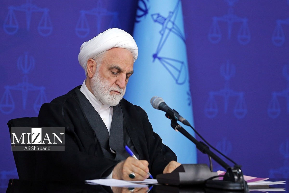 پیام تسلیت رئیس قوه قضاییه در پی درگذشت احمد کریمی‌اصفهانی