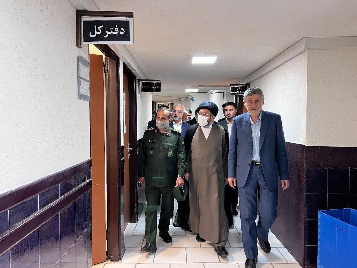 ساختمان دادسرای ناحیه ۲ شیراز به ابتدای بلوار چمران انتقال یافت/تأکید رئیس کل دادگستری استان بر تقویت رسیدگی‌های الکترونیکی در جهت کاهش مراجعات