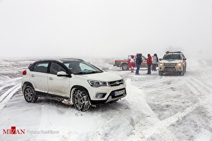 امدادرسانی به بیش از هزار فرد گرفتارشده در برف و کولاک اردبیل