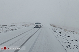 راه ارتباطی ۳۰۰ روستای آذربایجان شرقی در پی بارش برف مسدود شد؛ امدادرسانی به ۲۸۰۰ نفر