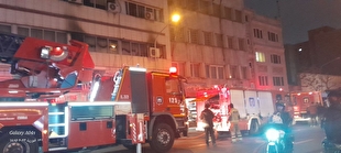 حریق در ساختمان ۱۱۵ خیابان ایرانشهر