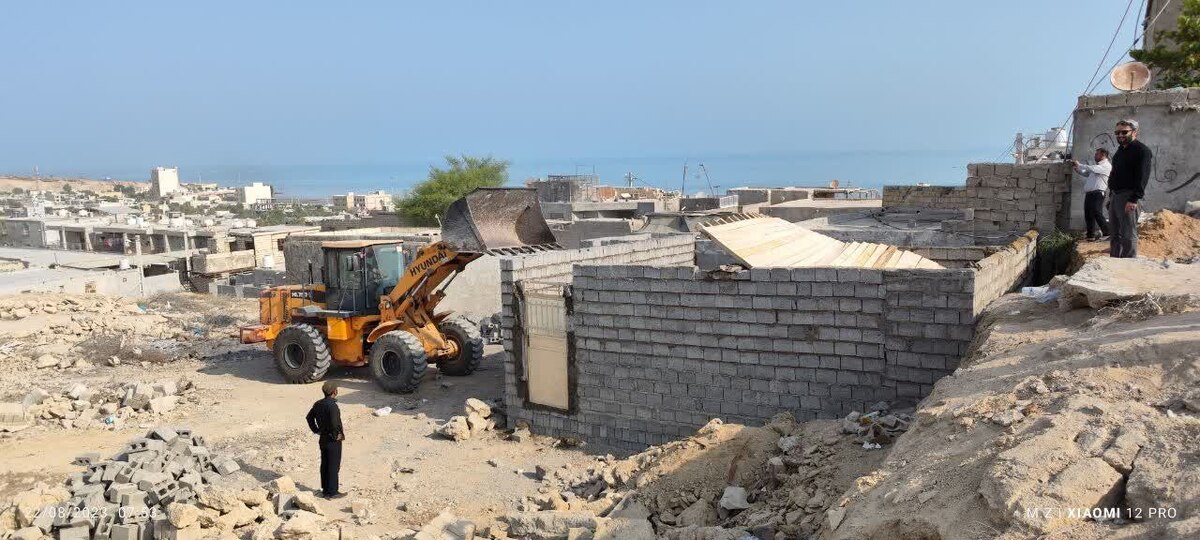 بیش از ۱۷ هکتار از اراضی ملی در جزیره قشم رفع تصرف شد